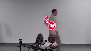 Wodoodporna lampa projektorowa do magazynów o mocy 150 W LED